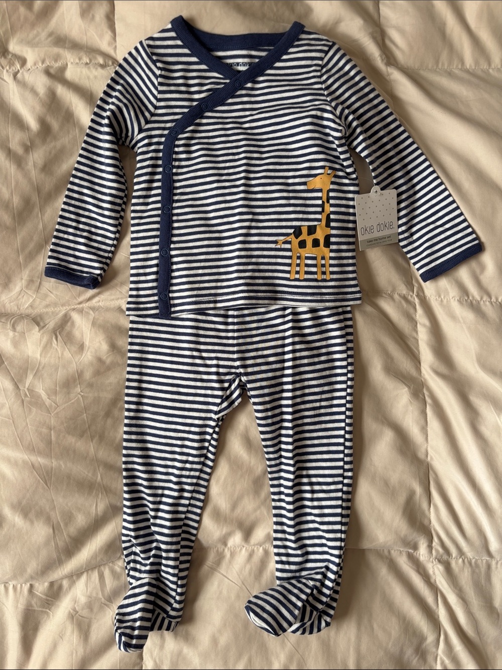 okie dokie Navy White Striped Kids Outfit Pajama Set Yellow Giraffe Size 9M NEW